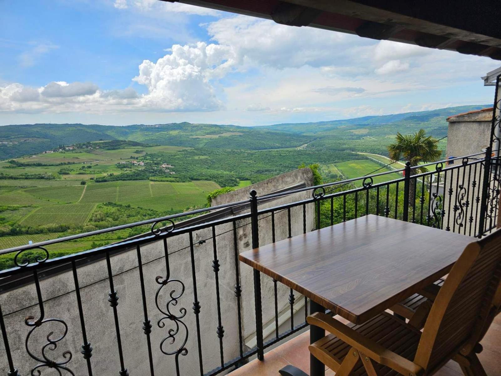 Guesthouse Villa Marija Motovun Eksteriør bilde