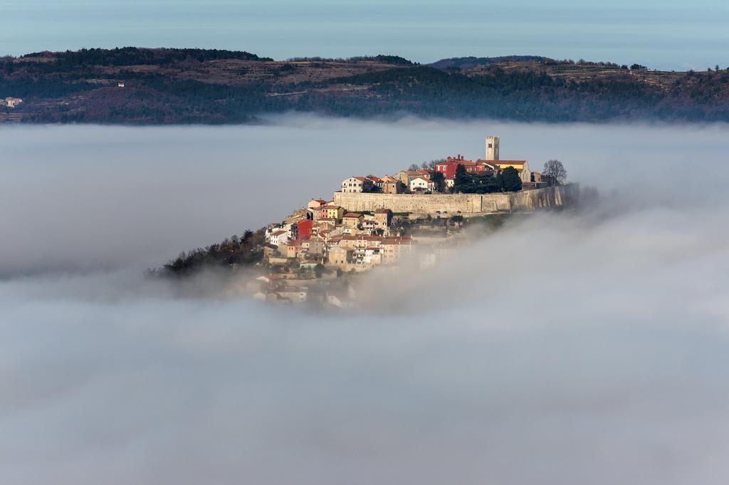 Guesthouse Villa Marija Motovun Eksteriør bilde